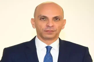 بعد مغادرته منصبه، السفير تميم خلاف يروي ذكرياته الإنسانية والمهنية بعد عامين مميزين