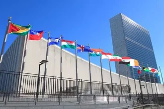 152 دولة تطالب الولايات المتحدة بالتراجع عن قرارها بمنع وفد فلسطين من المشاركة في اجتماعات الأمم المتحدة