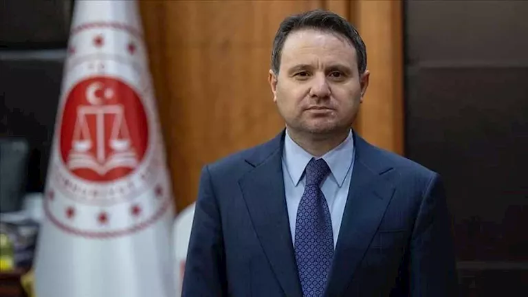 تركيا تكشف عن تفكيك شبكة احتيال دولية معقدة مرتبطة بإسرائيل وتعتقل 175 مشتبهاً بهم في القضية