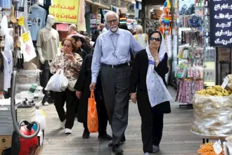 الداخلية الإيرانية تؤكد للمواطنين: لا داعي للقلق، لدينا فائض من السلع الأساسية والتموينية